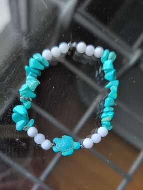 Turquoise Wagnernite Chips ,Turtle White Jadeite Beaded Bracelet